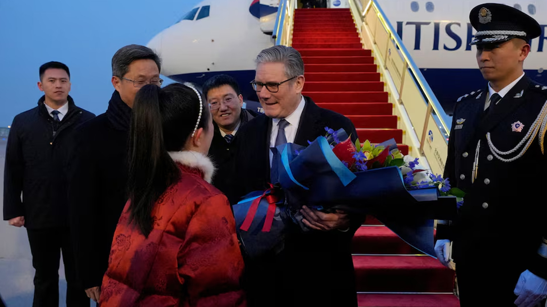 Starmer begins China visit to strengthen business ties