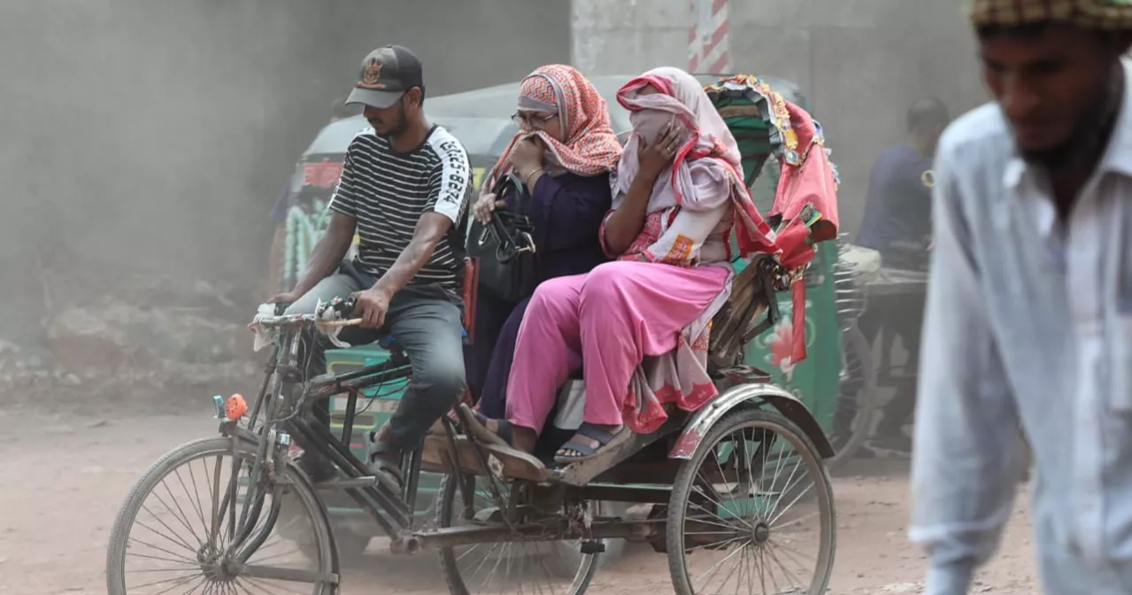 Dhaka’s air quality ‘unhealthy for sensitive groups’ today